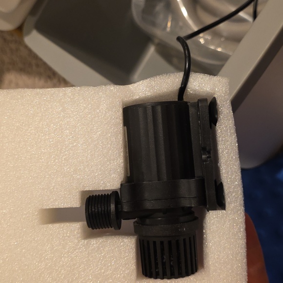 Ice Cold Therapy Machine - Picture 10 of 17